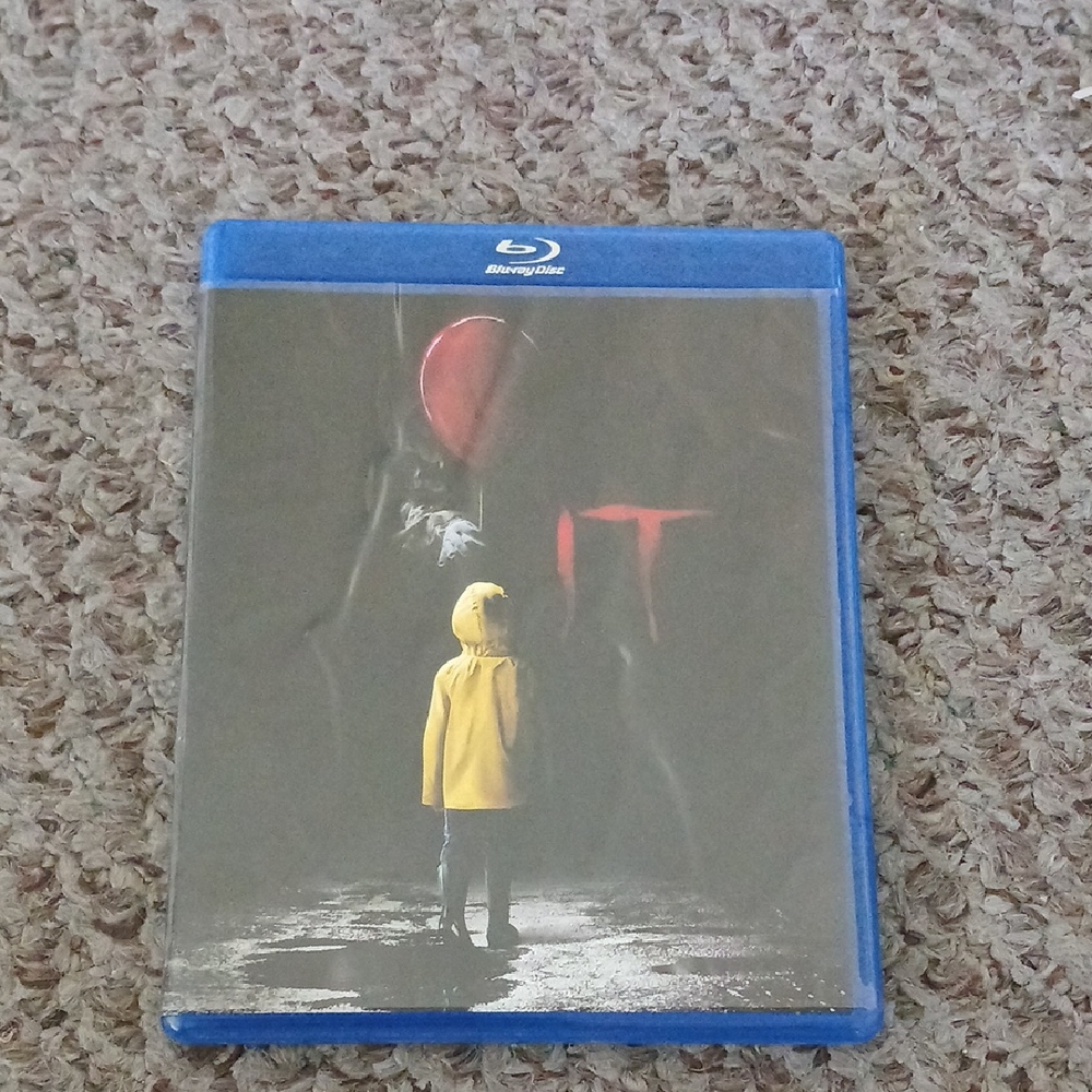 IT Blu-ray Disc with Blue Case